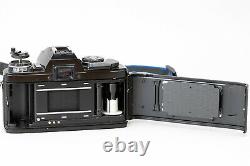 FedEx MINT Minolta X-500 Black body + MD 35-70mm f3.5 Macro + Genuine Strap